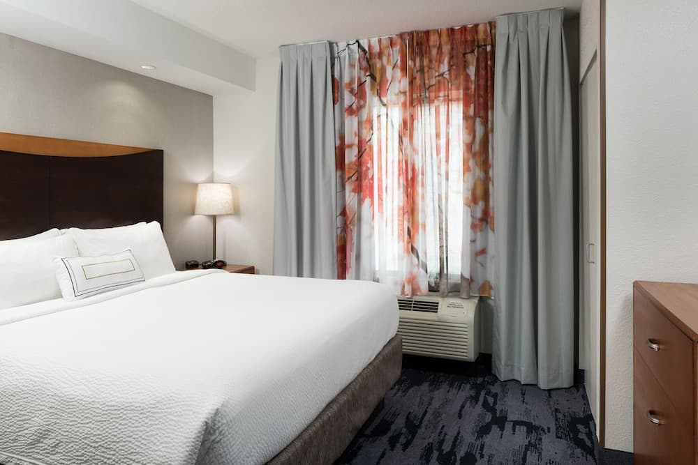 Fairfield Inn & Suites by Marriott Kansas City Overland Park