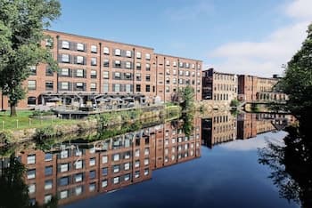 NYLO Providence Warwick Hotel, Tapestry Collection by Hilton