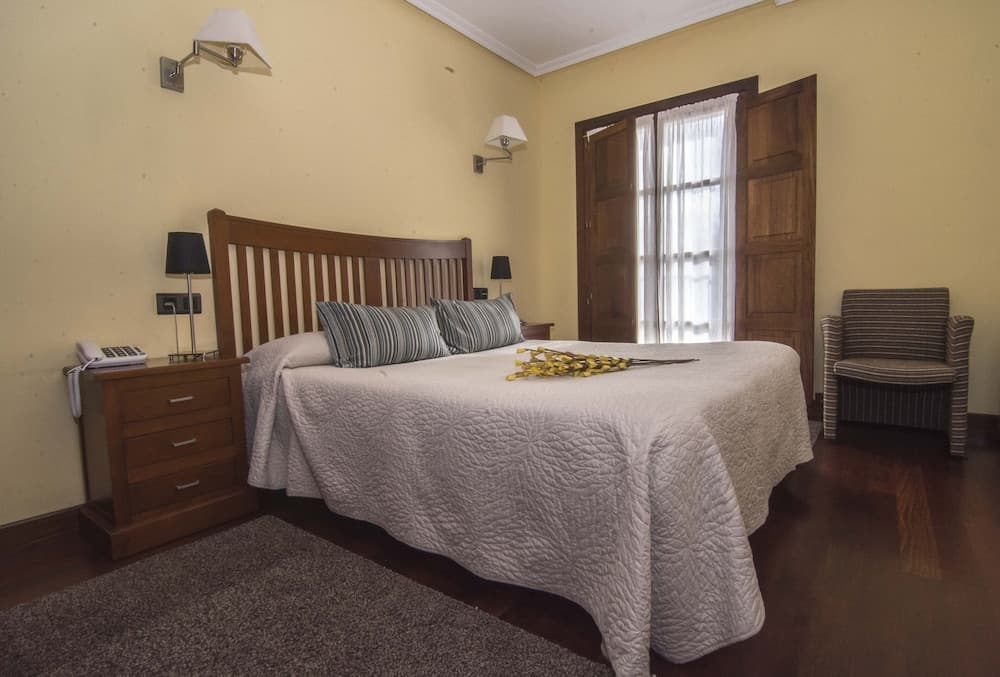 Hotel Puerta del Oriente