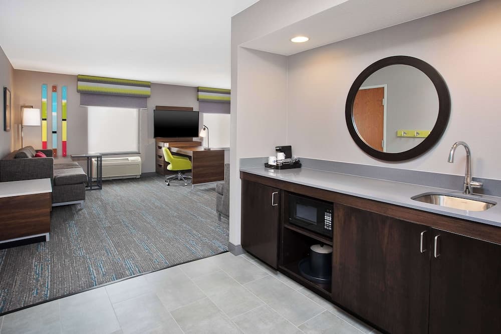 Hampton Inn Detroit/Utica-Shelby Township