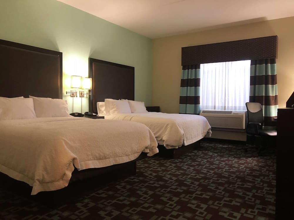 Hampton Inn & Suites Nashville @ Opryland
