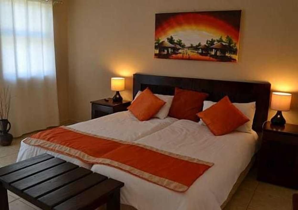 Tradewinds Country Inn