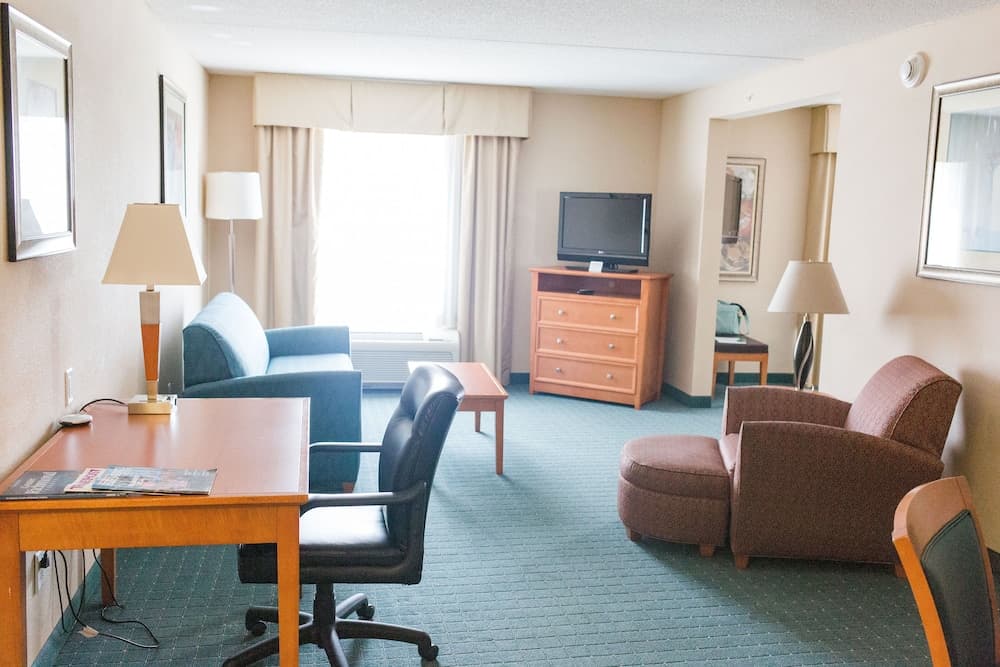 Wingate by Wyndham Richmond Short Pump