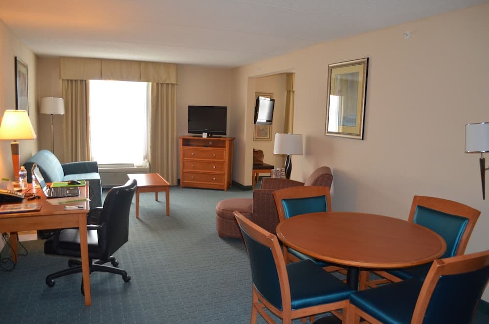 Wingate by Wyndham Richmond Short Pump