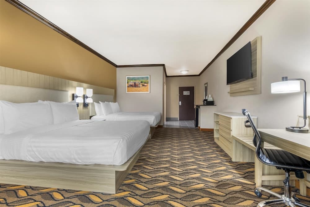 Best Western Red River Inn & Suites