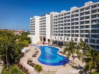 Wyndham Alltra Riviera Nayarit All-Inclusive Resort