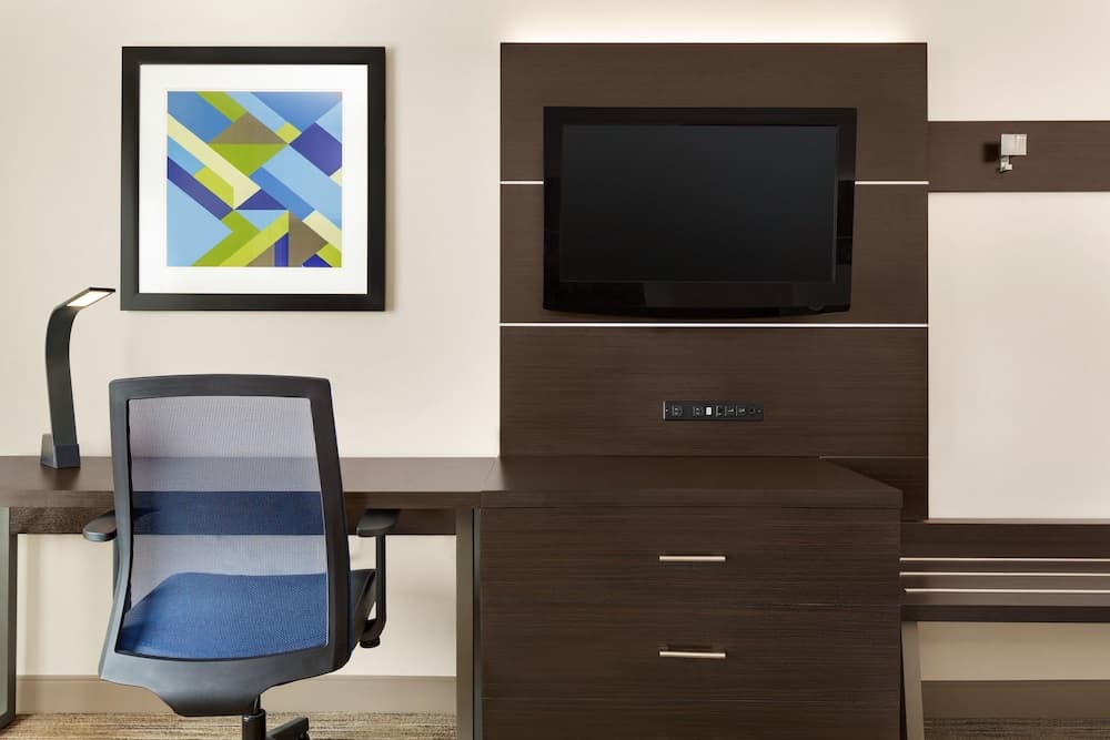 Holiday Inn Express & Suites San Antonio NW - Medical Area by IHG