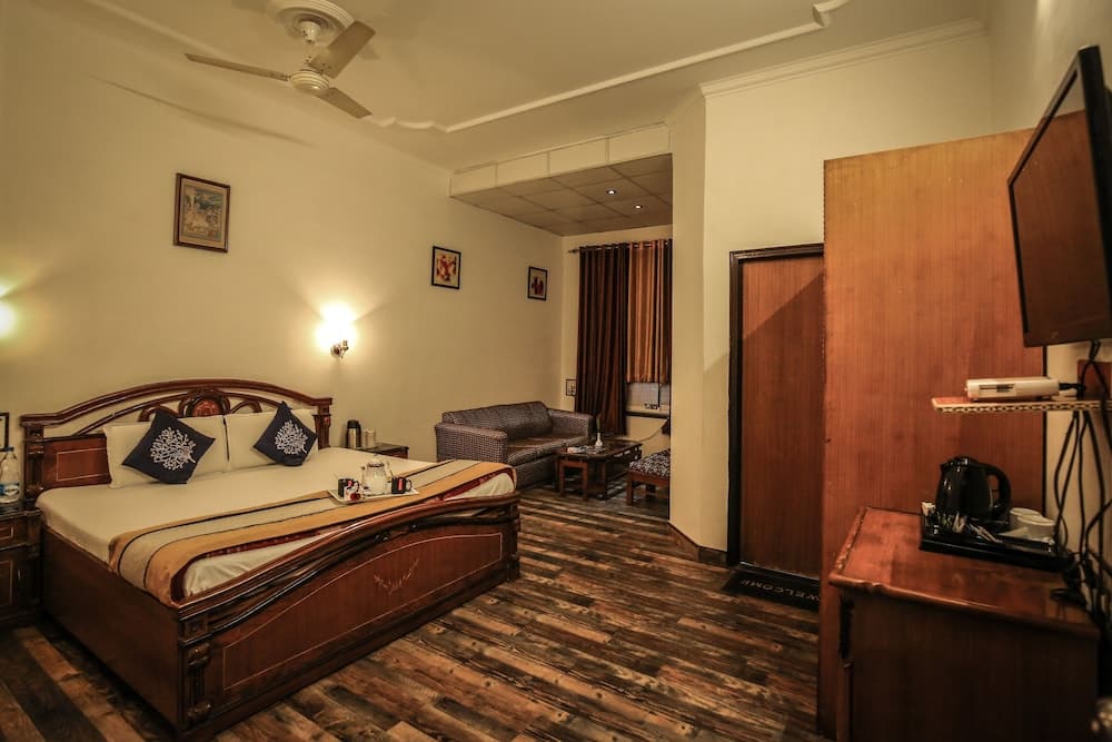 Hotel Goverdhan Palace