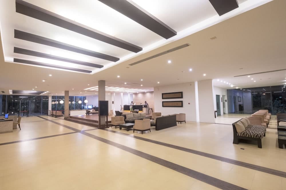 Pegasus Reef - A Beach Resort in Colombo