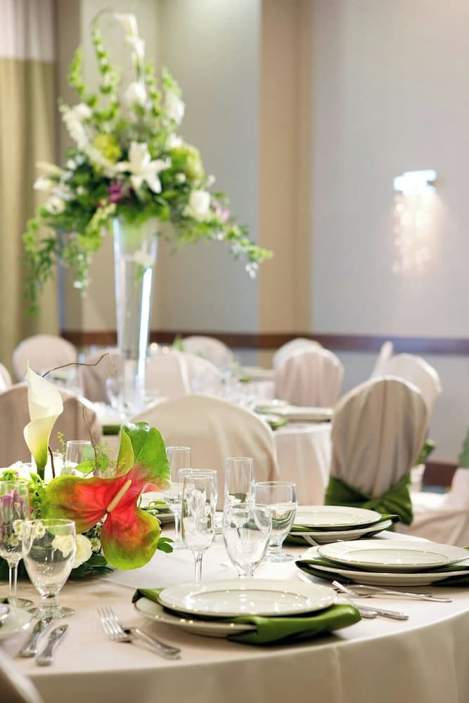 SpringHill Suites by Marriott Las Vegas Convention Center