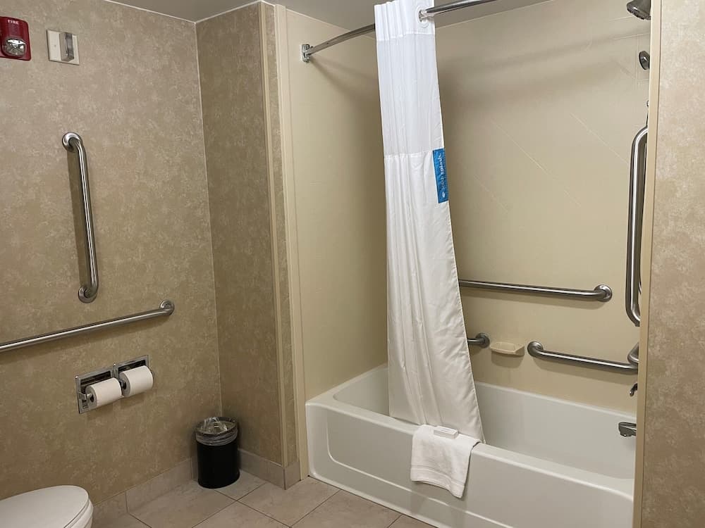 Hampton Inn Harrisonburg - South