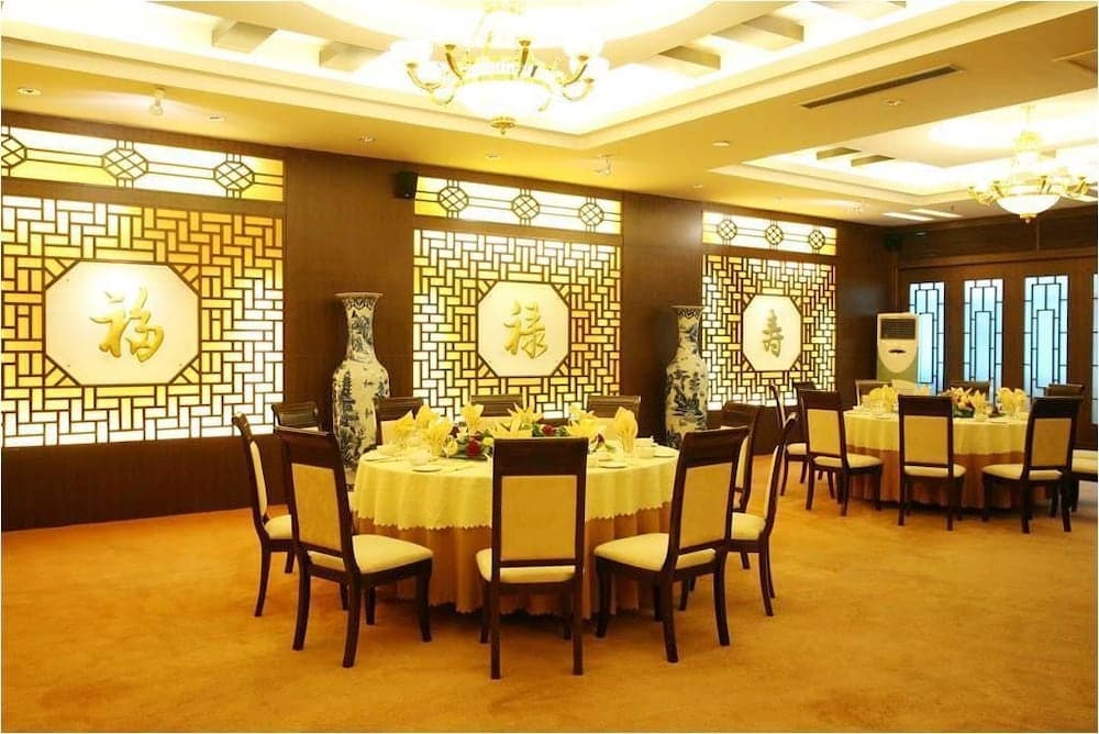 Economic Trade Hotel