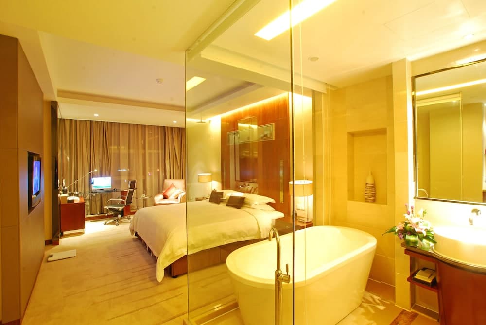 Yiwu International Mansion Hotel