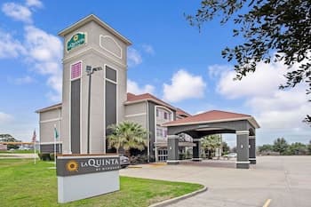 La Quinta Inn & Suites by Wyndham Fairfield TX