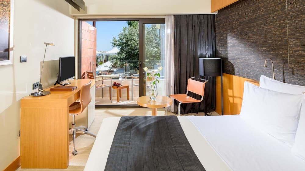 Alexander Beach hotel & Spa