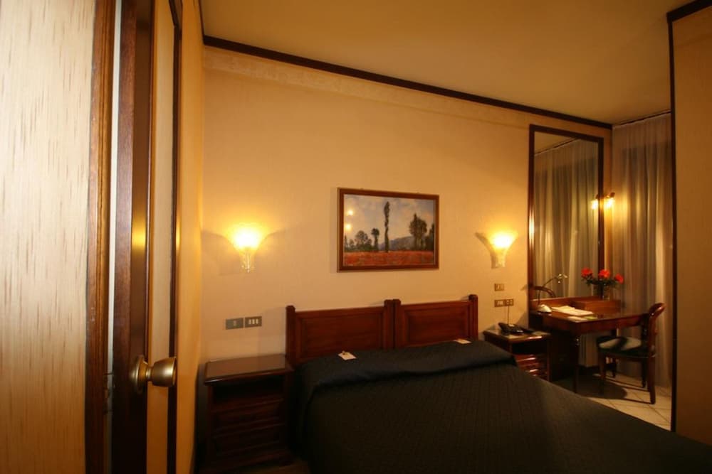 Hotel Italia