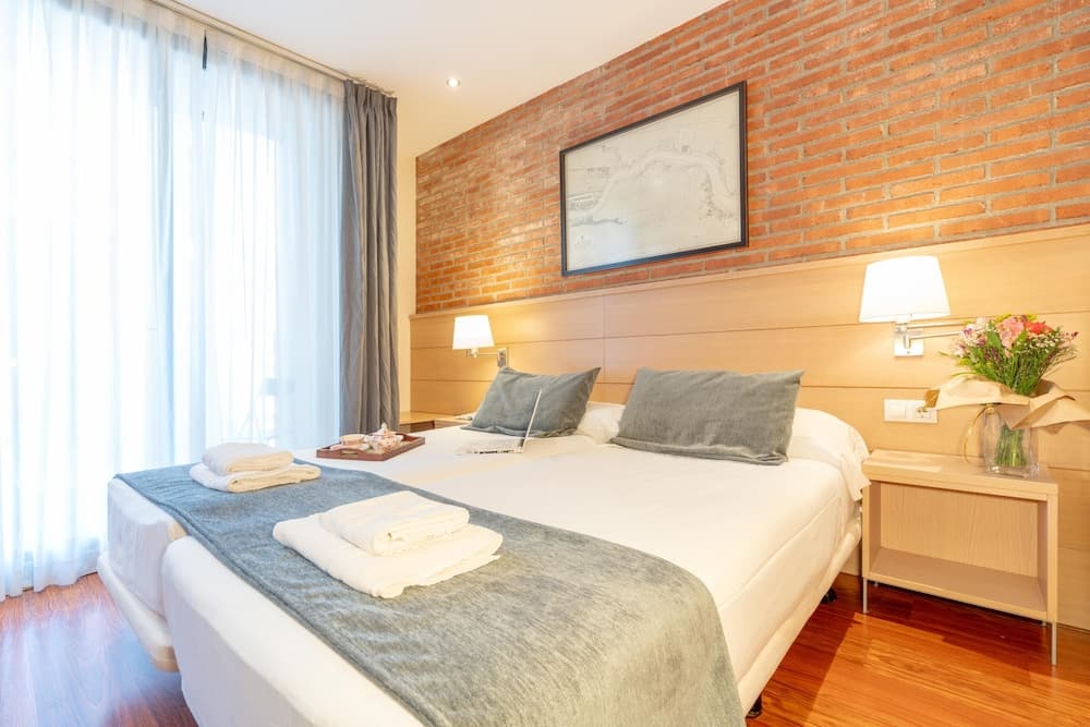 Serennia Cest Apartamentos Arc de Triomf