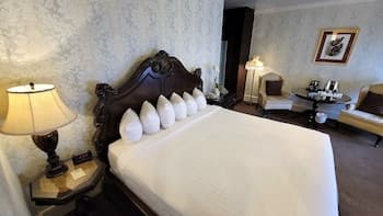 The General Palmer Hotel