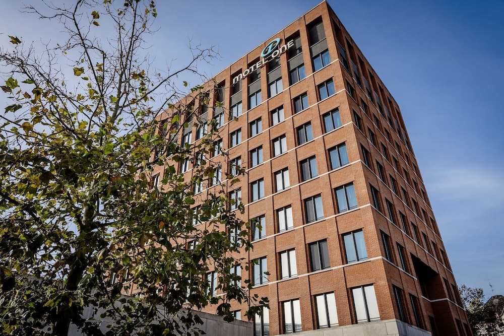 hotel image