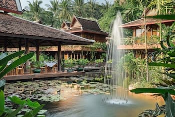 Angkor Village Hotel