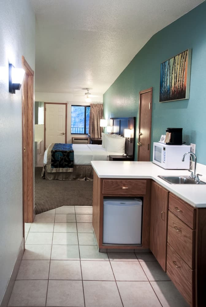 Baymont by Wyndham Keystone Near Mt. Rushmore