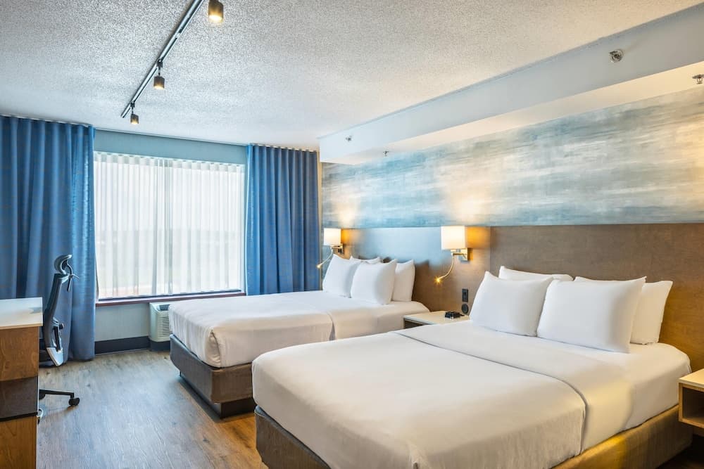 Quality Inn & Suites Levis