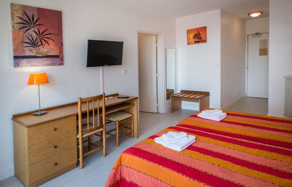 Le Domaine du Mas Blanc by Popinns