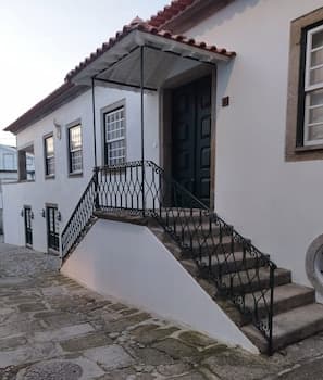 Casa de Santa Ana da Beira