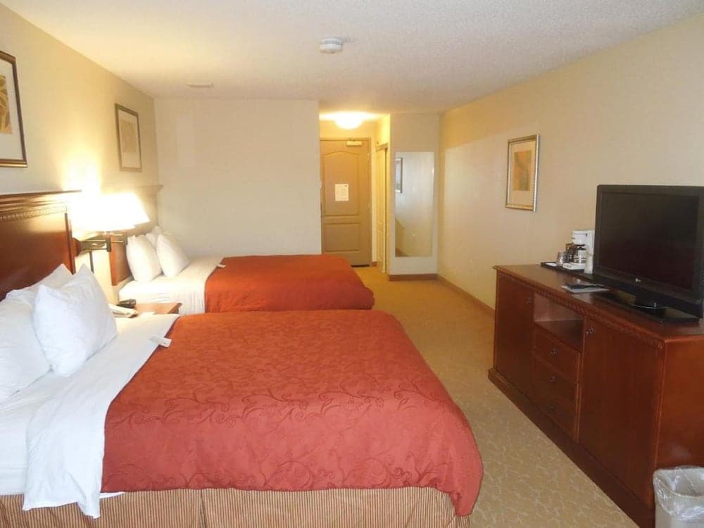 Country Inn & Suites by Radisson, Baltimore North, MD