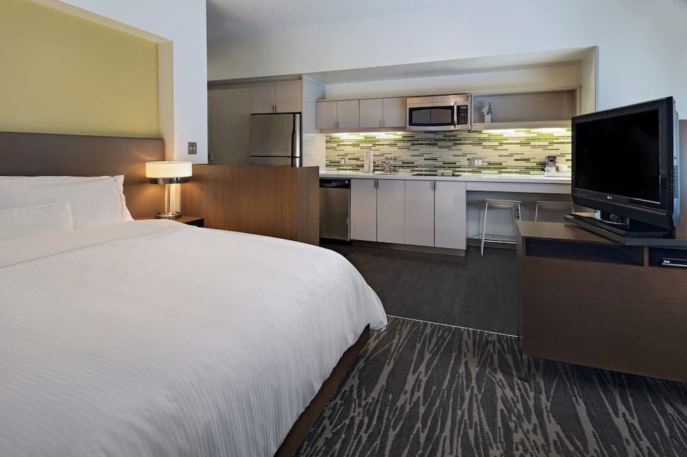 Element Houston Vintage Park