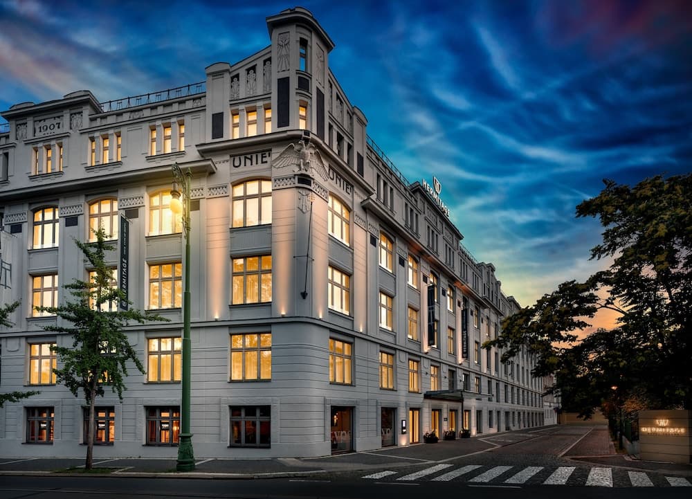hotel image