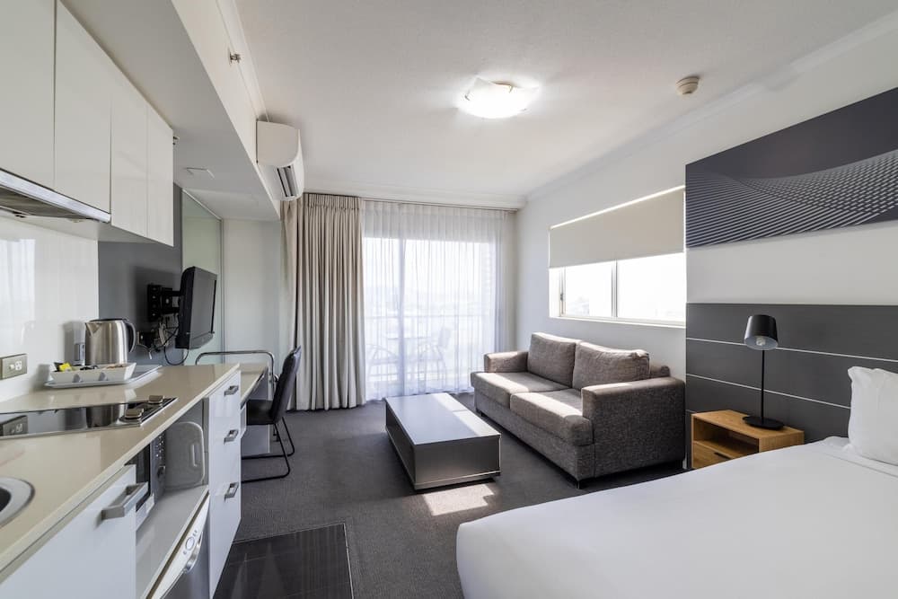 Oaks Townsville Hotel