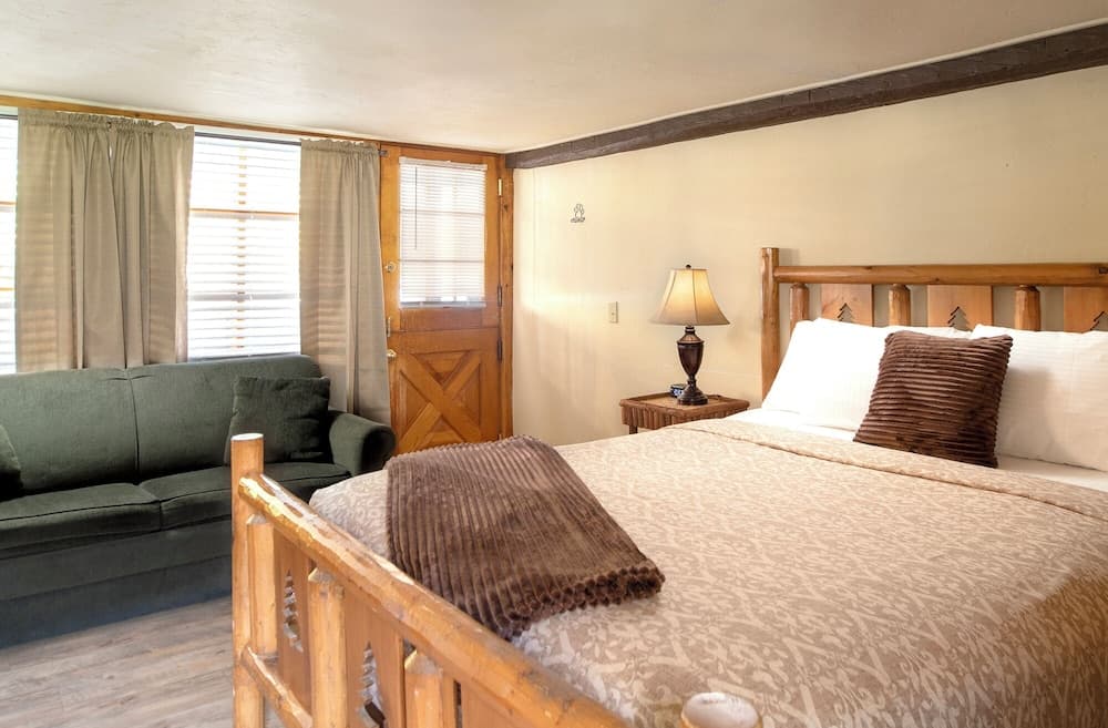 Whitneys Inn at Black Mountain