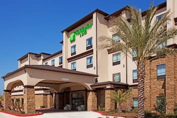 Holiday Inn Hotel & Suites Lake Charles South, an IHG Hotel
