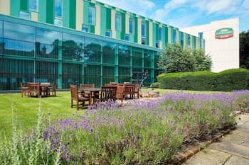 Courtyard by Marriott London Gatwick Airport