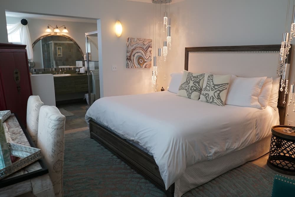 White Orchid Inn & Spa