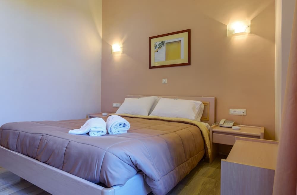 Grecian Castle Hotel