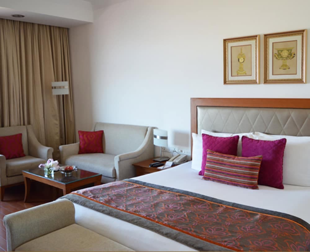 Jaypee Residency Manor