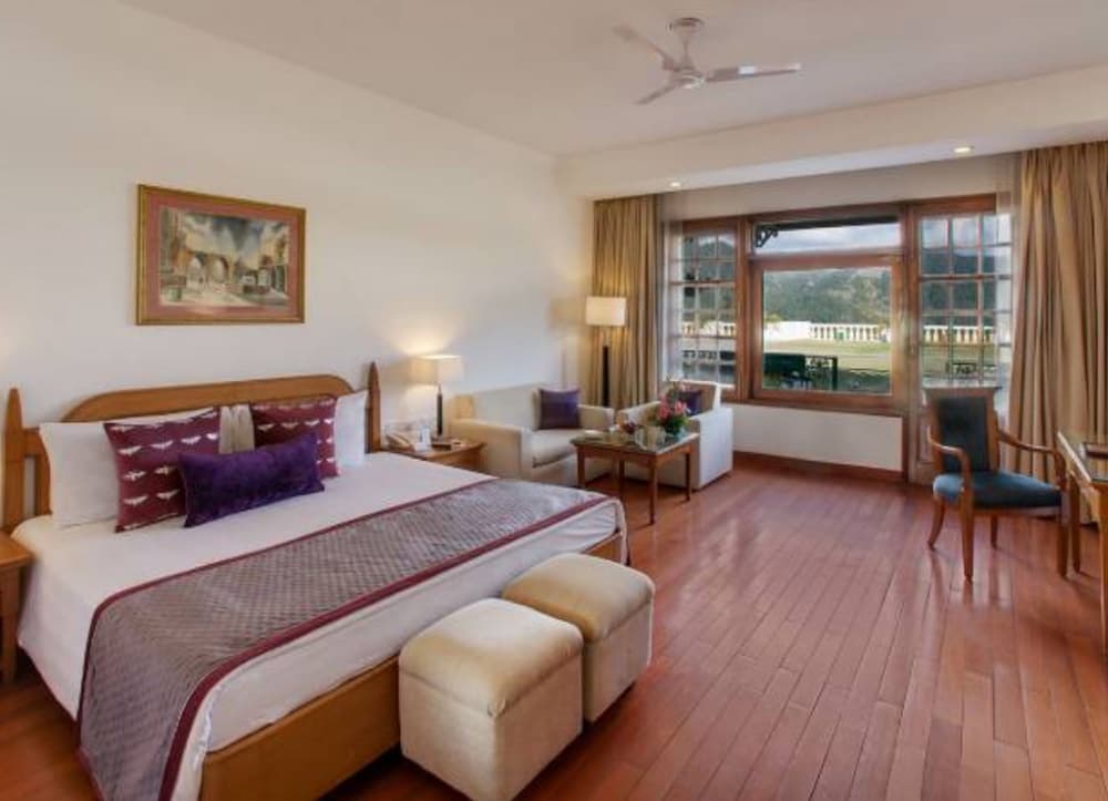 Jaypee Residency Manor