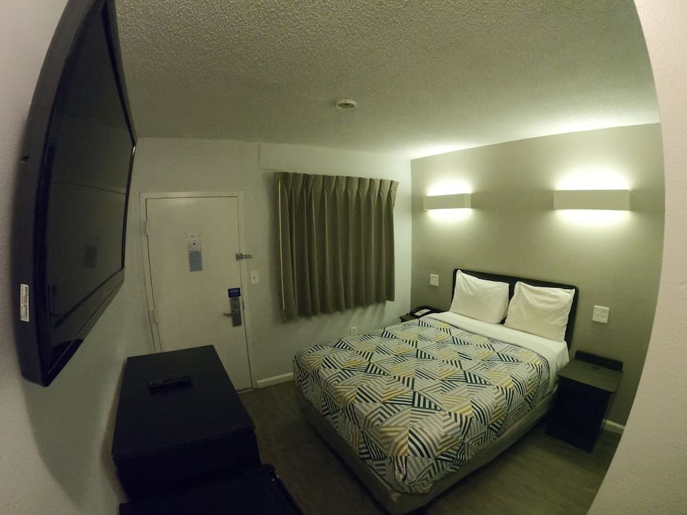 Motel 6 Toms River, NJ - Near Seaside Heights