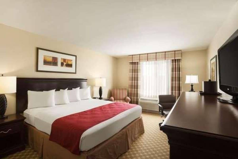 Country Inn & Suites by Radisson, Knoxville at Cedar Bluff, TN