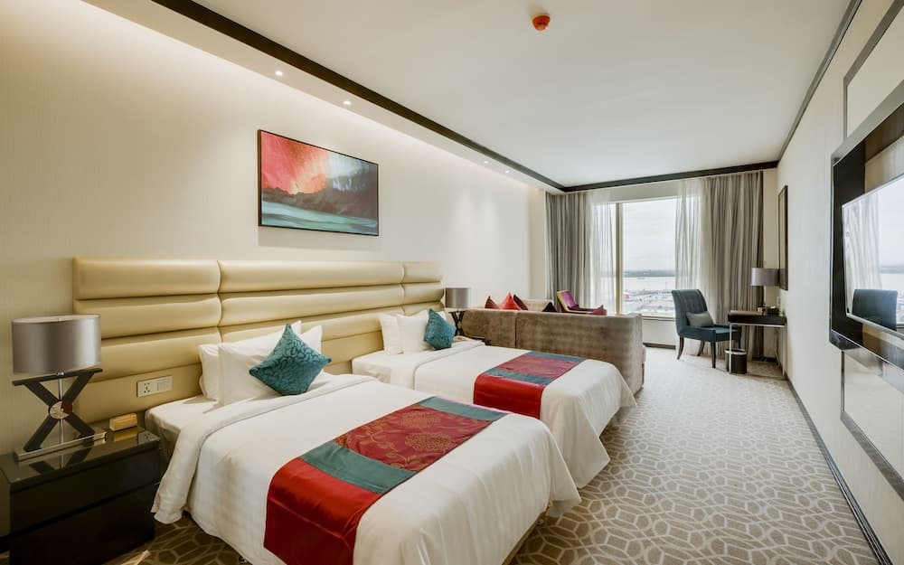 NagaWorld Hotel & Entertainment Complex