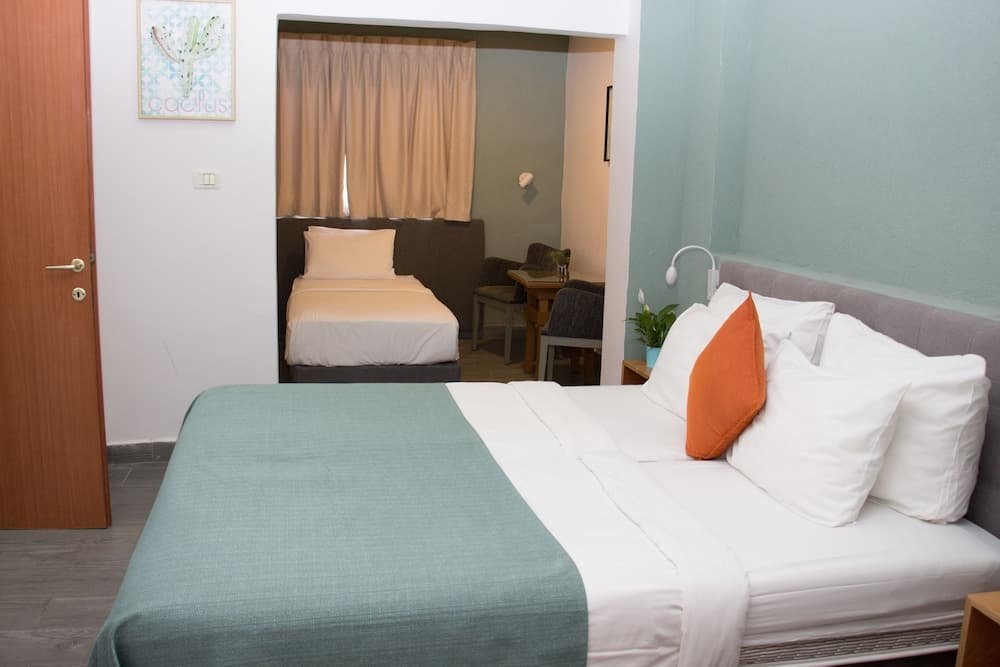 Golden Beach Hotel Tel Aviv