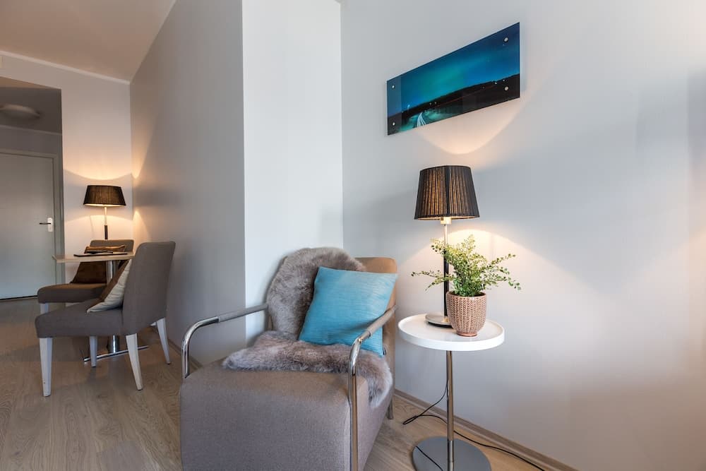 Enter City Apartment Hotel