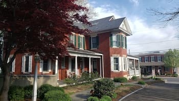 The Inn & Spa at Intercourse Village