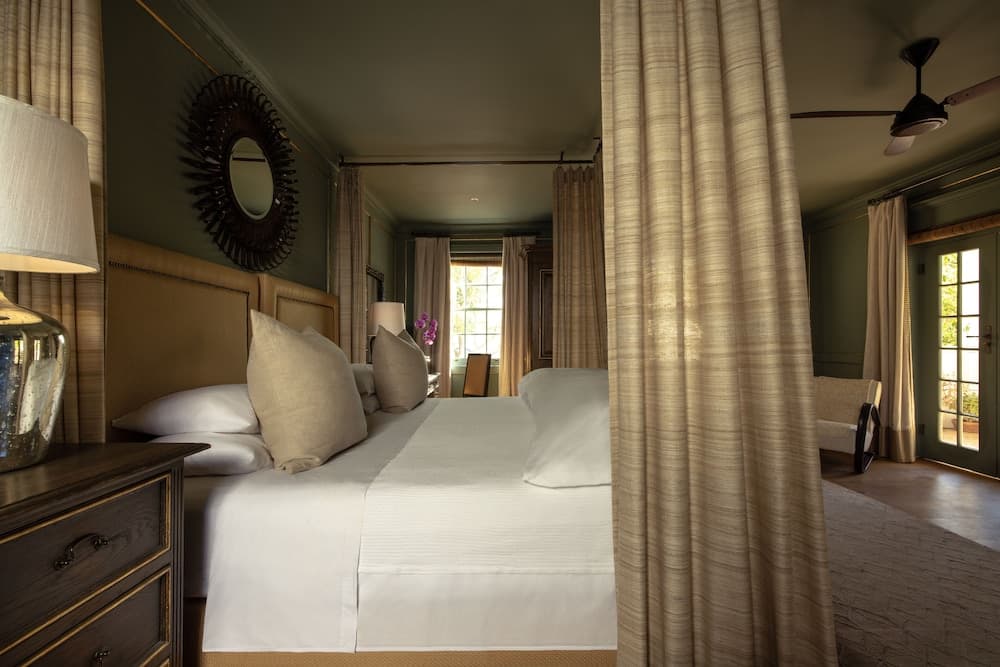 Akademie Street Boutique Hotel