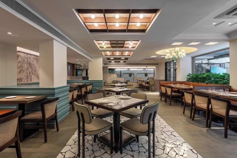 Hotel Suncity Residency