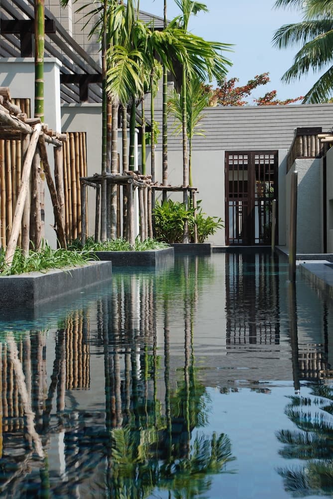 Sareeraya Villas & Suites