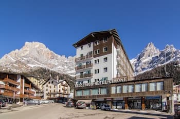 Hotel Excelsior Cimone