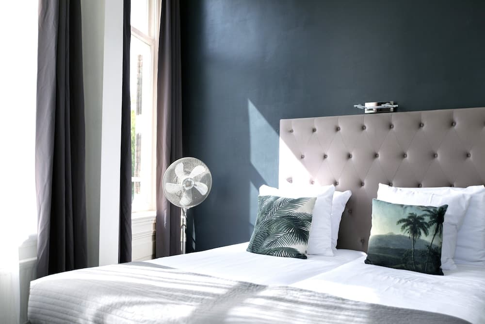 Quentin Amsterdam Hotel